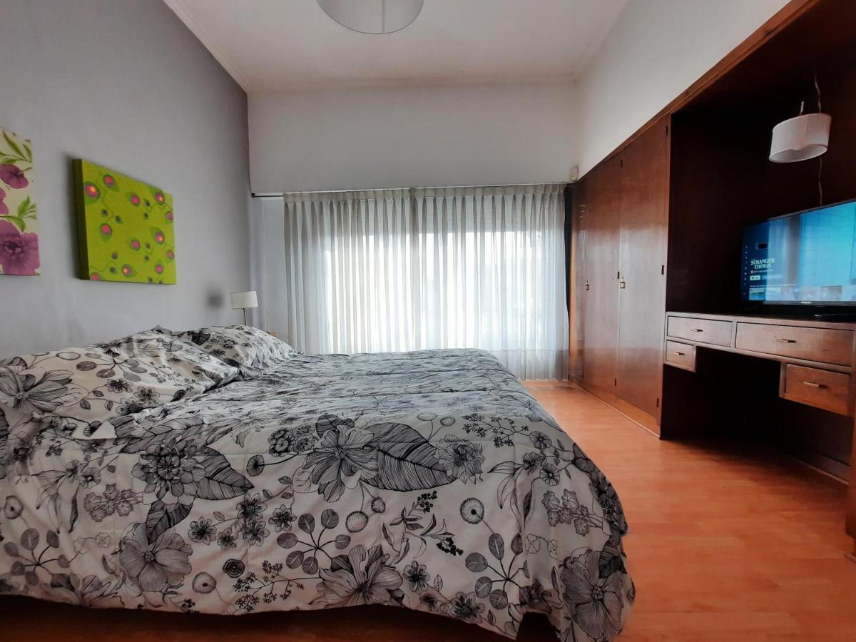 Holiday home Casa C/amplio Jardin, Garage Y Parrilla.